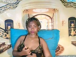 EbonyFlirtyFox