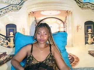 EbonyFlirtyFox live cam preview