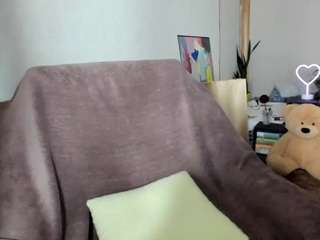 Jennysuee's cam show statistics and live stream