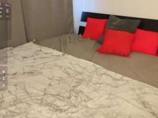 Kelly-Jamesss live cam preview
