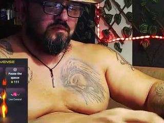 queenandwolf44