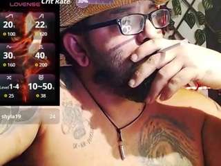 queenandwolf44