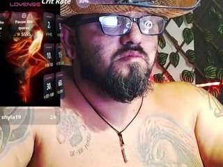 queenandwolf44