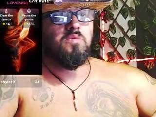 queenandwolf44