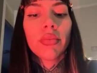 themostslutty's live room
