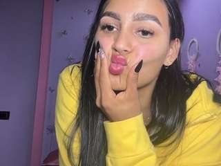 ashly-rouxx