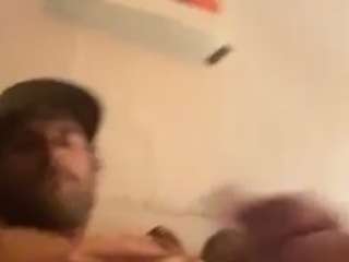 BigDickCaptainBedtime live cam preview