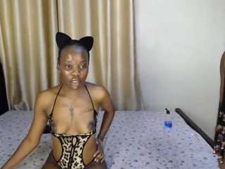 devinehotty