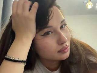 Lisa live cam preview