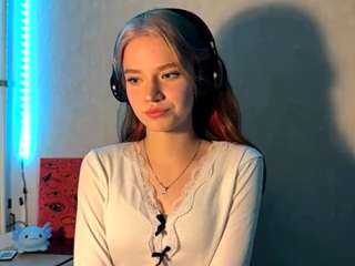 Casey live cam preview