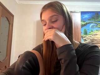 Leila live cam preview