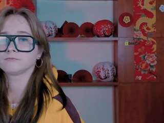 chloe-cutie live cam preview