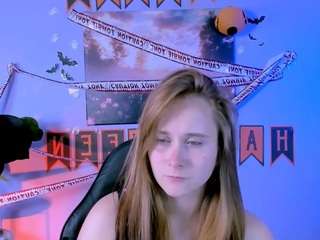 chloe-cutie's live room