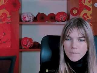 kristy-moon