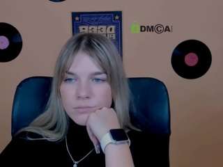 kristy-moon