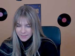 kristy-moon