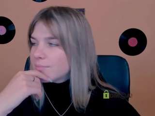 kristy-moon