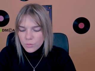kristy-moon