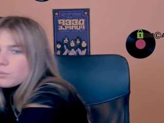 kristy-moon