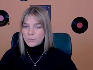 kristy-moon