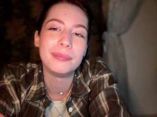 Mila live cam preview