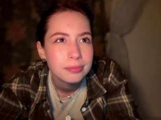 Mila live cam preview