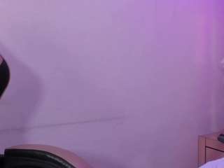 chelsea-estel Live Webcam on CamSoda