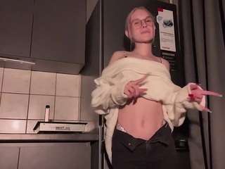 DavidaBichoff live cam preview