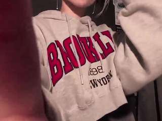 DavidaBichoff live cam preview