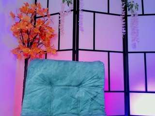 Violet-Secret live cam preview