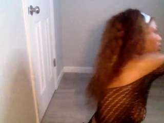 zeldanightsss webcam