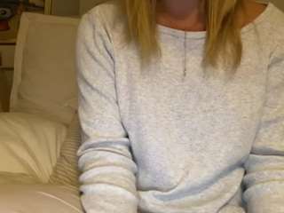 ainsleyrae live cam preview