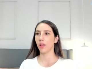 LiaHall live cam preview
