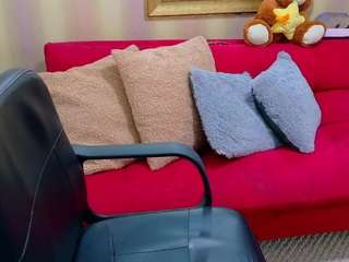 nicolettcolin1