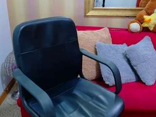 nicolettcolin1