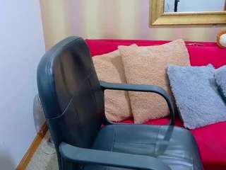 nicolettcolin1