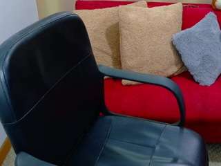 nicolettcolin1