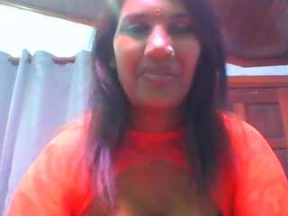 bollywoodDickPleaser live cam preview