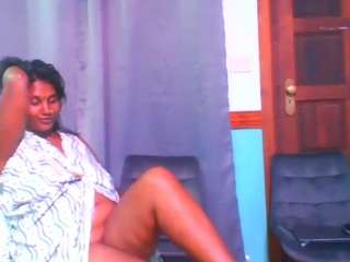 bollywoodDickPleaser live cam preview