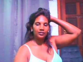 bollywoodDickPleaser live cam preview