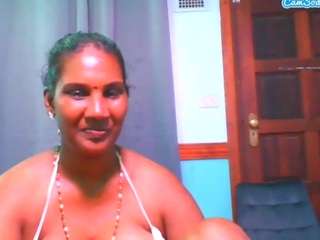 bollywooddickpleaser