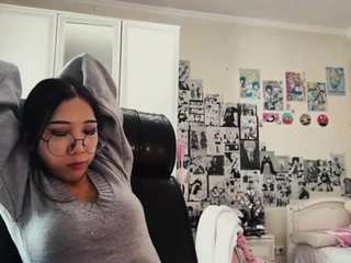JanelleWarnstaff live cam preview