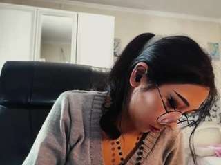 JanelleWarnstaff live cam preview