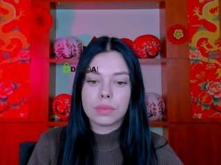 le modèle laura-dark1 est en webcam porno dans un show sur le site camsoda, il possède les tags suivants: black hair,brown eyes,natural,nature,no drinking,no smoking,skinny,teen 18,white,young adult,hd