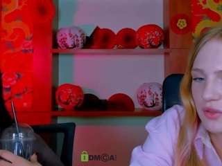 laura-dark1
