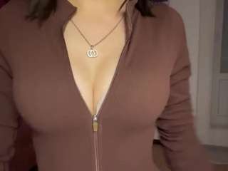 ValliePray live cam preview
