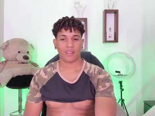 yoxibigcock