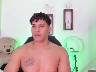 yoxibigcock
