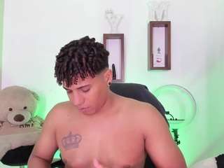 yoxibigcock