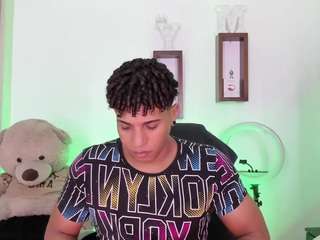yoxibigcock